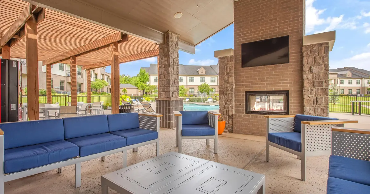 Legend V Apartments Luxury Living in Edmond Oklahoma